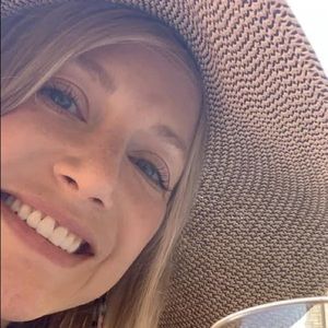 Meet your Posher, Krysta